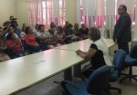 Rosalba empossa auxiliares e conversa com servidores da secretaria de SaÃºde