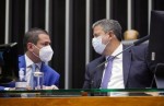 Mesmo com obstrução do PT e PSOL, Câmara aprova projeto que garante importação de vacinas pela iniciativa privada