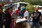 VÃ¡rias caravanas jÃ¡ estavam em Curitiba para comemorar "soltura" de Lula