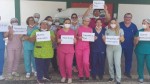 Servidores do HRTM fazem manifestação cobrando piso da enfermagem