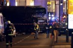Ataque com caminhÃ£o deixa vÃ¡rios mortos e feridos em Berlim