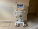 Respirador encontrado em Grossos estÃ¡ encaixotado desde 2010 