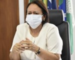 Libere as vacinas, governadora