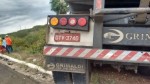 CaminhÃµes colidem apÃ³s pedestre surgir com braÃ§os abertos no meio da rodovia BR-304 