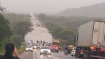 Água invade pista e interdita trecho da BR-304 em Lajes